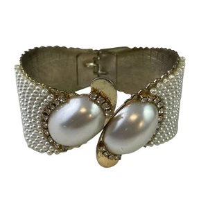 Brazalete de colección con almejas de perlas y diamantes de imitación - Imagen 1 de 6