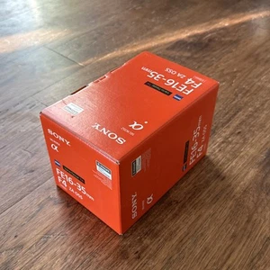 BOX & CASE ONLY **** Sony Vario-Tessar T* FE 16-35mm f/4 ZA OSS Zoom lens - Picture 1 of 8