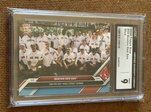 2024 Topps Now #59 Boston Red Sox 2004 World Series Reunion CARD CGC 9 Blu /49 - Foto 1 di 24