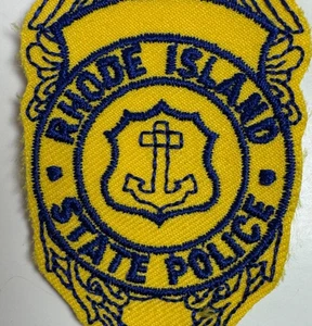 2.75" Rhode Island State Police - Trooper Highway Patrol Patch AA9 - Picture 1 of 3