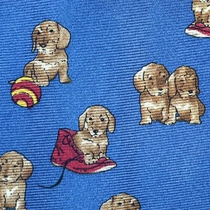UNBRANDED MENS BLUE PUPPY IN BOOTS PRINT LUXURY SILK TIE HAND MADE IN UK Y8 - Picture 1 of 9