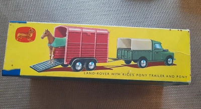 🚩Corgi Toys Gift Set N 2 Land-Rover + Anhänger-Rice's Pony Trailer  Ocker 1:43 - Bild 1 von 4