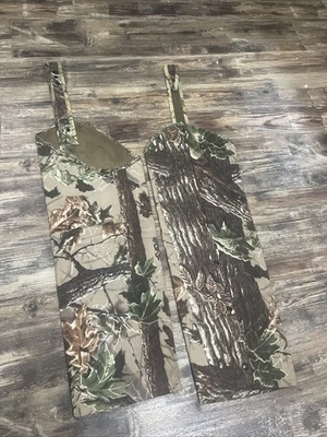 Vtg CABELA'S REALTREE CAMO Snake HUNTING CHAPS Outdoor Fishing Leg Cover Sz M/L? - Image 1 of 4