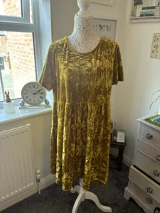 Alice & You Ocre Stretch Velvet Dress Size 18 Worn Once - Picture 1 of 11