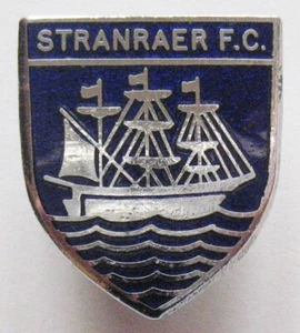 STRANRAER - Superb Vintage Shield Style Enamel Football Pin Badge By Insignia - Picture 1 of 2