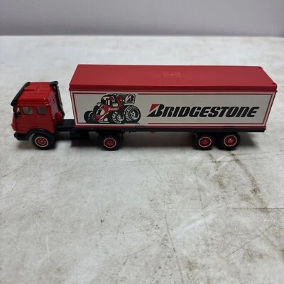 Solido 普利司通拖拉机拖车压铸塑料法国制造梅赛德斯 — 第 1/4 张图片