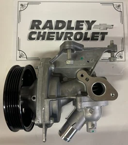 NEW GM OEM 13-22 ACADIA COOLING WATER PUMP- WATER PUMP ASSY GMC 25201450 - Picture 1 of 1