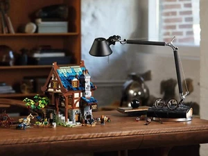 Lego Ideas Medieval Blacksmith #033-21325, 2164 pcs, Brand New, Sealed, FastShip - Picture 1 of 12