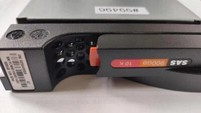 EMC V5-PS10-900 005049808 005050348 005050707 900G SAS 3.5 VNXe1600 Hard Drive - Image 1 of 3