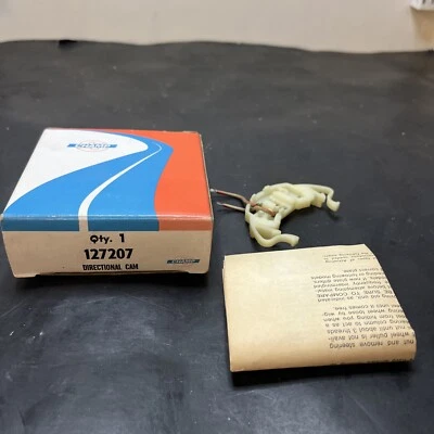 Directional  Cam Fits 1967 - 1976 CADILLAC FLEETWOOD CALAIS ELDORADO SEVILLE - Image 1 of 4