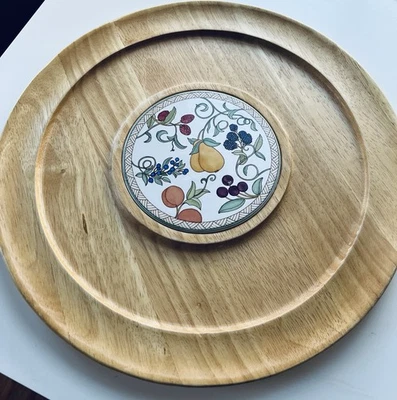 Tabla de queso charcutería de madera de teca Dansk Jens Quistgaard bandeja de azulejos para servir frutas Foto 1 de 4