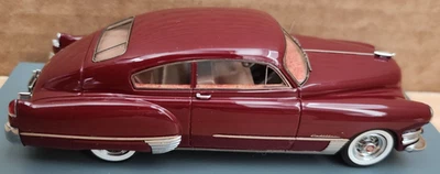 RED 1/43 NEO 1949 Cadillac Series 62 Sedanet, American Excellence resin-cast car - Image 1 of 4