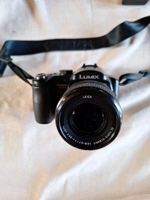 Panasonic Appareil Photo Panasonic Lumix DMC-FZ50 - Photo 1/4