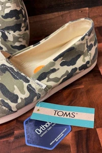 Toms Camouflage Shoes Alpargata Slip-On Olive Green Camo Ortholite NWT 7 - Picture 1 of 7