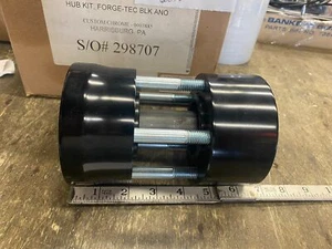 Black Front Wheel Hub 35mm Harley Dual Disc custom mag PM FLH Bagger wide Glide - Picture 1 of 7