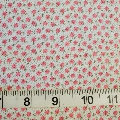 Shabby Chic Flowers Fabric Cotton Floral FQ HY BTY Fat Quarter By the Yard - Image 1 of 3