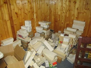 HUGE Lot of 7500+ Baseball Cards Collection! INCLUDES SOME COMPLETE SETS!!! - Picture 1 of 1