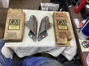 NOS 1959 CHEVROLET IMPALA BEL AIR BISCAYNE FRONT BUMPER GUARD 3755349 3755350 - Picture 1 of 22