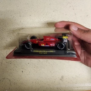 Ferrari F92 A 1992 Ivan Capelli Maßstab 1:43 Hachette  - Bild 1 von 5