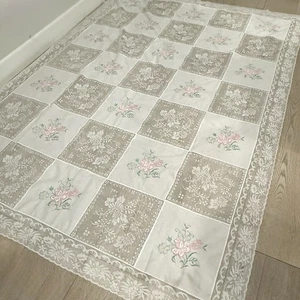 "Mantel vintage bordado a mano encaje patrón cuadrado blanco floral 88x65""" - Imagen 1 de 16