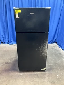 Hotpoint Refrigerator HPS16BTNRBB (MSRP: $729) 221 - Picture 1 of 10