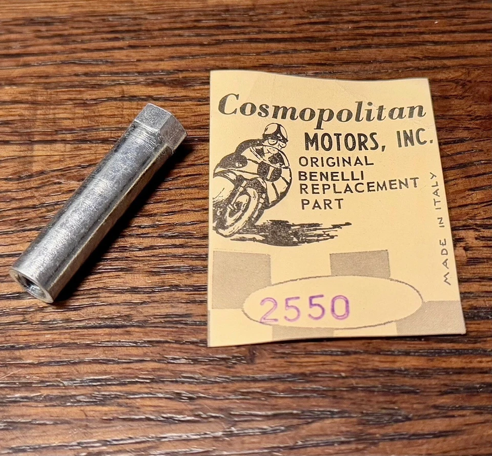 Tubo de escape Benelli Motobi 125 200 Sprite 250 Barracuda 125 250 tuerca especial Foto 1 de 1