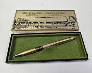 Montreal Sony Square Opening June 22 1977 12K GF Memento Pen Quill New Yorker - Picture 1 of 10