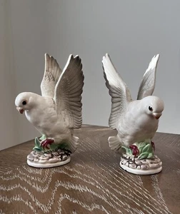Vintage Set Of 2 Lefton Porcelain Dove Bird Figurine Hand Painted Japan - Picture 1 of 22