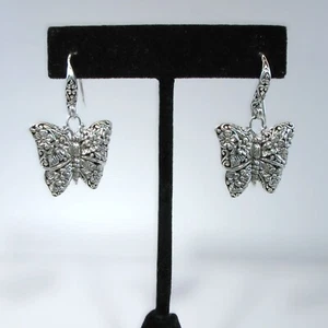 Sarda Sterling Silver Season of Change Butterfly Earrings in Tree of Life - Picture 1 of 10