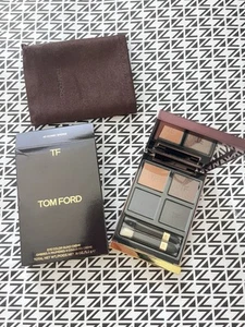 Tom Ford Eye Color Quad Creme - 45 Iconic Smoke - .18 oz / 5.2 g - Picture 1 of 5