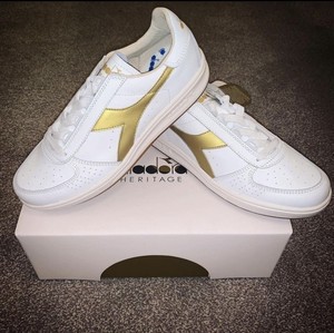 diadora borg gold