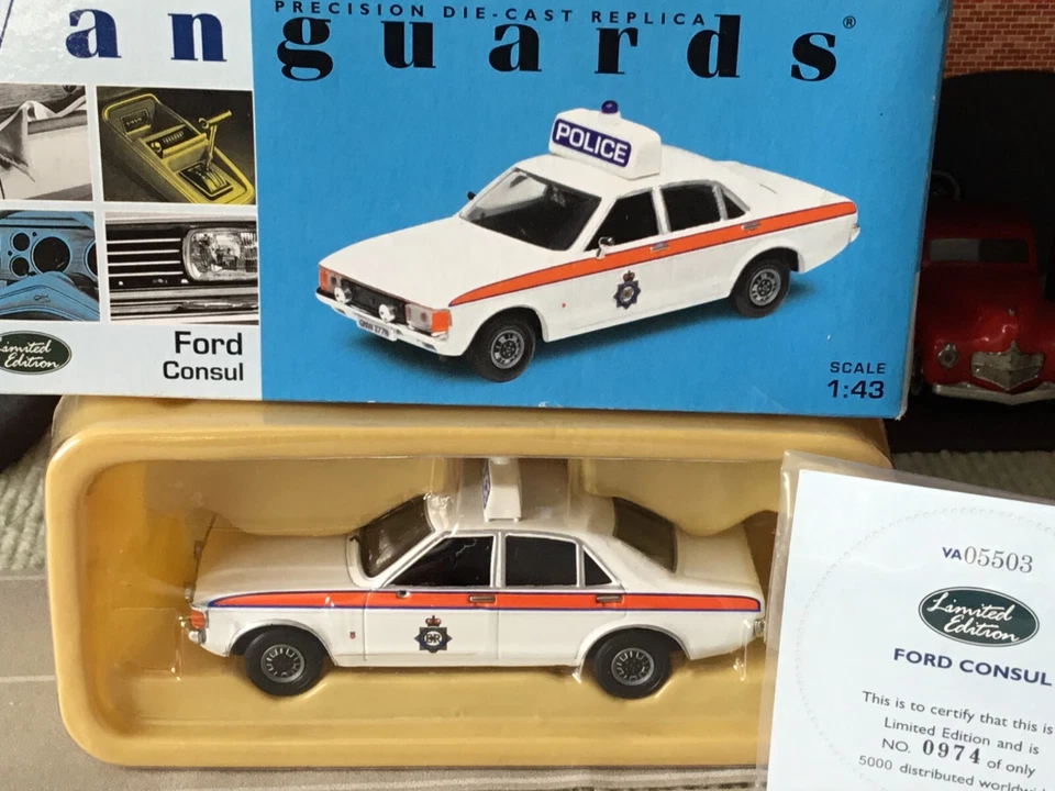 Vanguards Ford Consul/Granada Police#VA05503 A/A- 2000 Corgi LLEDO - Photo 1/1