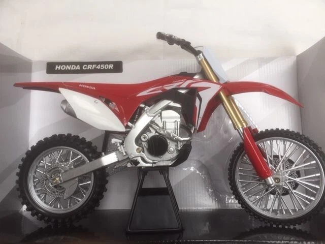 HONDA CRF 450 STANDARD. 1:6 SCALE MOTORCYLE MODEL / TOY DIRT BIKE. - Image 1 of 1