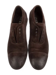 PRADA - Oxford con punta a cappuccio in camoscio spazzolato marrone - 9,5 US (8,5 Prada) - Foto 1 di 5