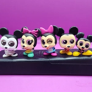 Disney Doorables Mickey & Minnie Mouse Lot - Picture 1 of 2