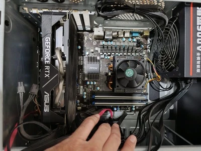 Msi 970a-g46 Scheda Madre Combo Cpu Amd Fx 8120  4gb Ram Corsair Platinum Series - Immagine 1 di 4