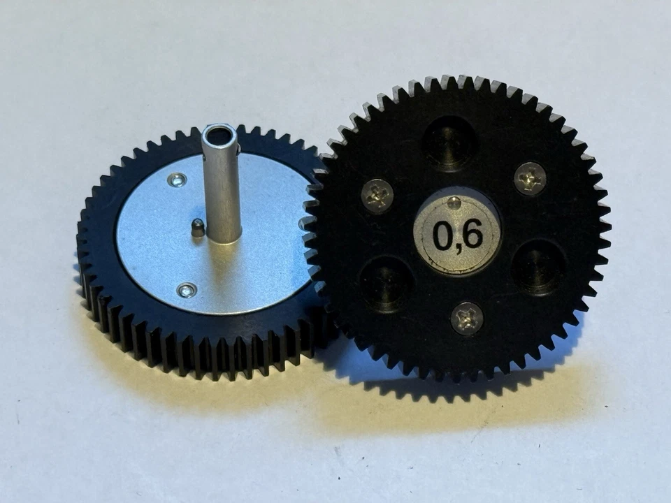 Heden C motion motor module gear with carrier 0.6 pitch M21VE M21VE-L - Image 1 of 1