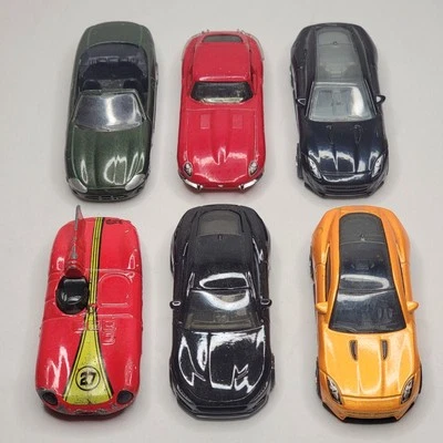 Lote solto de 6 Hot Wheels, Matchbox, Maisto Jaguar F-Type fundido em escala 1/64 - Imagem 1 de 4