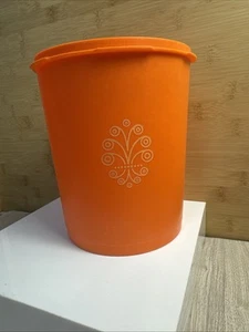 Tupperware VTG Harvest Orange Canister Servalier 9.5" Replacement 1339-2 No Lid - Picture 1 of 14
