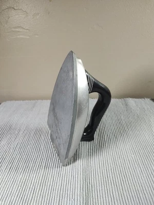  Juguete Dolly Dell de colección (hecho en Omaha, NE)  Foto 1 de 4