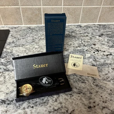 STAUER Mens Watch METROPOLITAN 17961 3ATM Stauer Strap 8a - Image 1 of 4