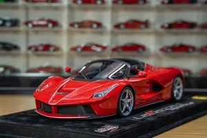 BBR Ferrari Laferrari Aperta 1/18 Rosso Corsa - Picture 1 of 9
