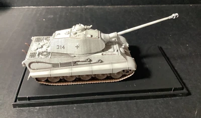 Dragon Armor King Tiger #60144 Panzer Abteilung 503 sPzAbt (Porsche) TANK 1:72 - Image 1 of 4