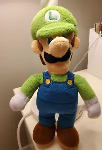 Super Mario Luigi 9" Soft Plush Toy - Picture 1 of 2