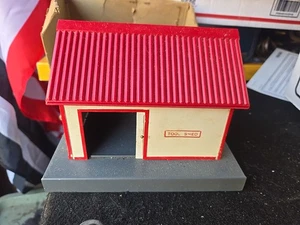 American Flyer 585 Tool Shed - Picture 1 of 7