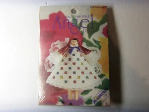 COUNTED CROSS STITCH ANGEL DOLL # 2209 STARFLOWERS VINTAGE NEW - SEALED - Bild 1 von 2
