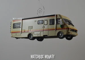 1986 Bounder Class A Motorhome Fleetwood Christmas Ornament RV Breaking Bad Camp - Picture 1 of 12