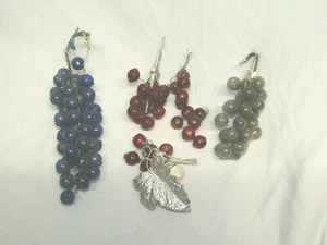 Japan Beaded Grapes Antique Glass Vintage Christmas Ornament Decoration 1930's  - Picture 1 of 9