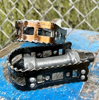 Vintage BMX Pedals Victor VP-450 Bronze Mountain Bike Old School 1980s Schwinn - Image 1 of 4