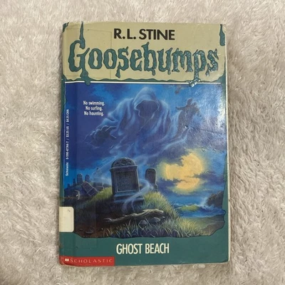 Goosebumps #22 Ghost Beach, Hardcover Ex-Library R.L Stine 1st Edition  - Image 1 of 4